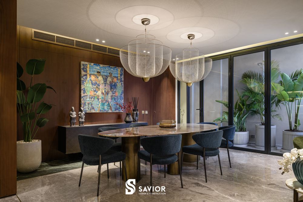 Phòng ăn ấm cúng nhưng không kém phần tinh tế và ấn tượng