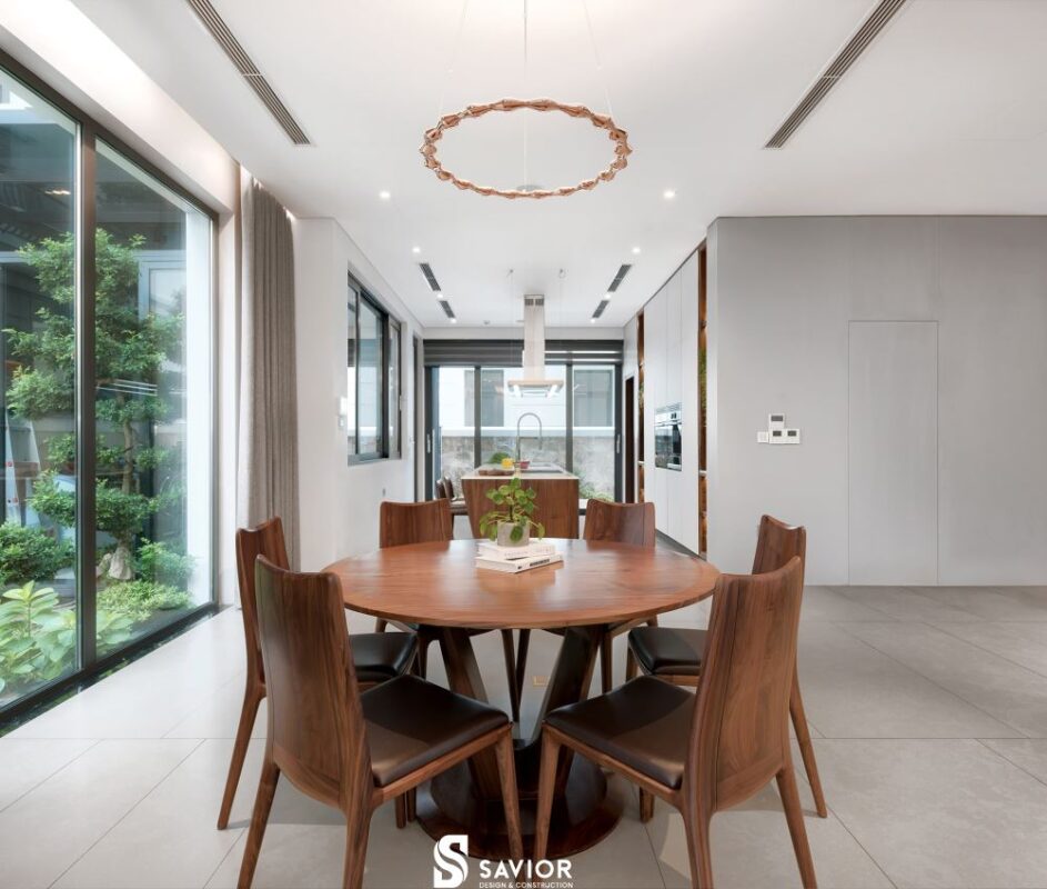 4 mẫu biệt thự gỗ óc chó SANG TRỌNG xứng đáng tham khảo nhất 39 Bàn ăn tròn đẹp mắt chất liệu gỗ óc chó