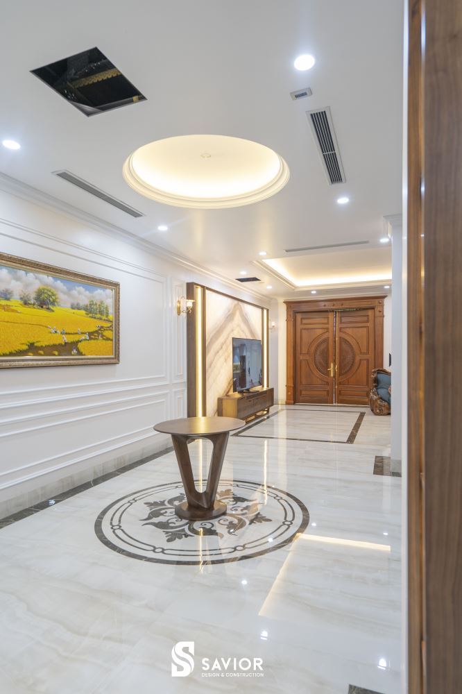 4 mẫu biệt thự gỗ óc chó SANG TRỌNG xứng đáng tham khảo nhất 8 Sảnh biệt thự được thiết kế để tạo điểm nhấn thu hút