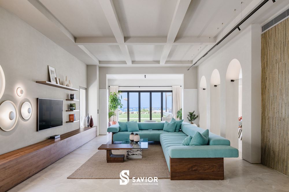 Thiết kế nhiều ô cửa sổ lớn tận dụng ánh sáng tự nhiên tối đa và không gian nội thất