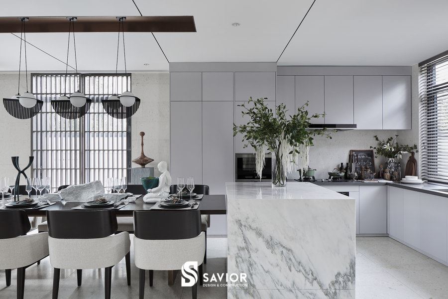 Không gian nhà bếp hiện đại, tiện nghi và thoáng rộng