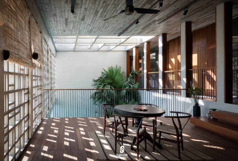 không gian sinh hoạt với cây xanh và ánh nắng tự nhiên