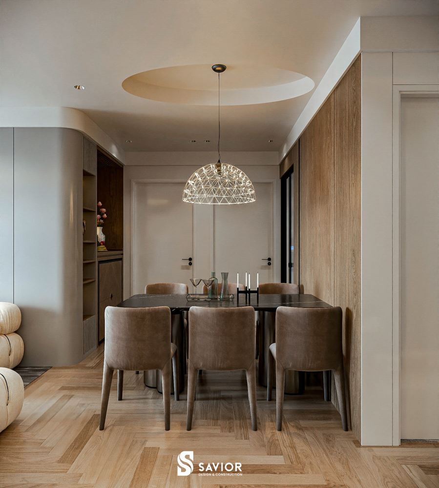 Bàn ăn đặt bên cạnh phòng khách