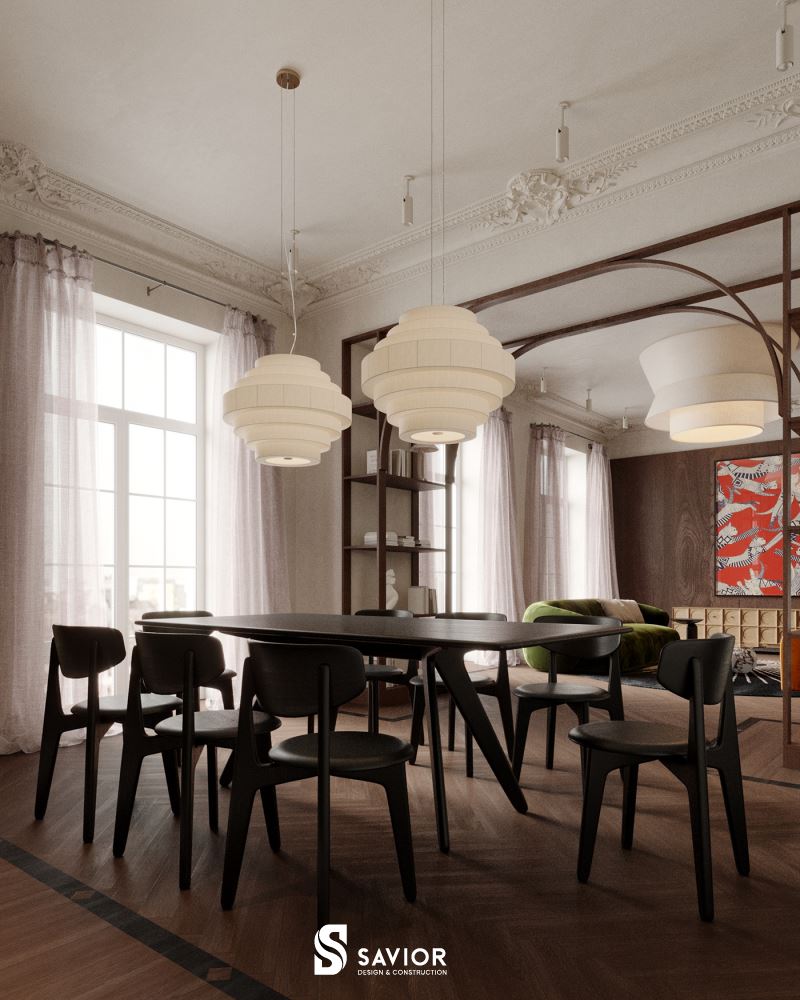 Những chi tiết phào chỉ uốn lượn trên trần và tường nhà thu hút ánh nhìn