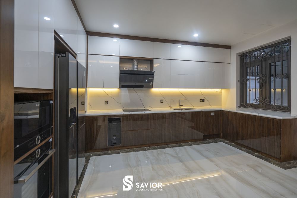 Thi công nội thất trọn gói tận tâm, giá trực tiếp tại nhà máy sản xuất 25 Nhà bếp hiện đại, thoáng đẹp với chất liệu gỗ công nghiệp phủ Laminate